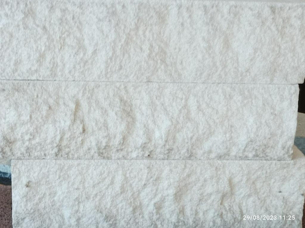 MOELLONS EN PIERRE DE FRANCE ET EN PIERRE BLEUE, Bricolage & Construction, Briques, Enlèvement, Neuf