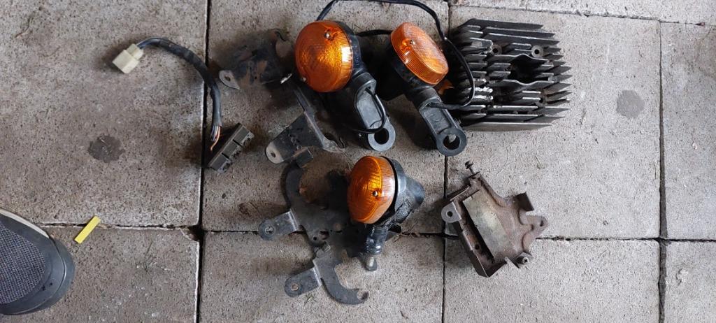 Suzuki er 50 21 en gt50 zr 50 onderdelen, Ophalen of Verzenden, Gebruikt, Blok, Overige merken