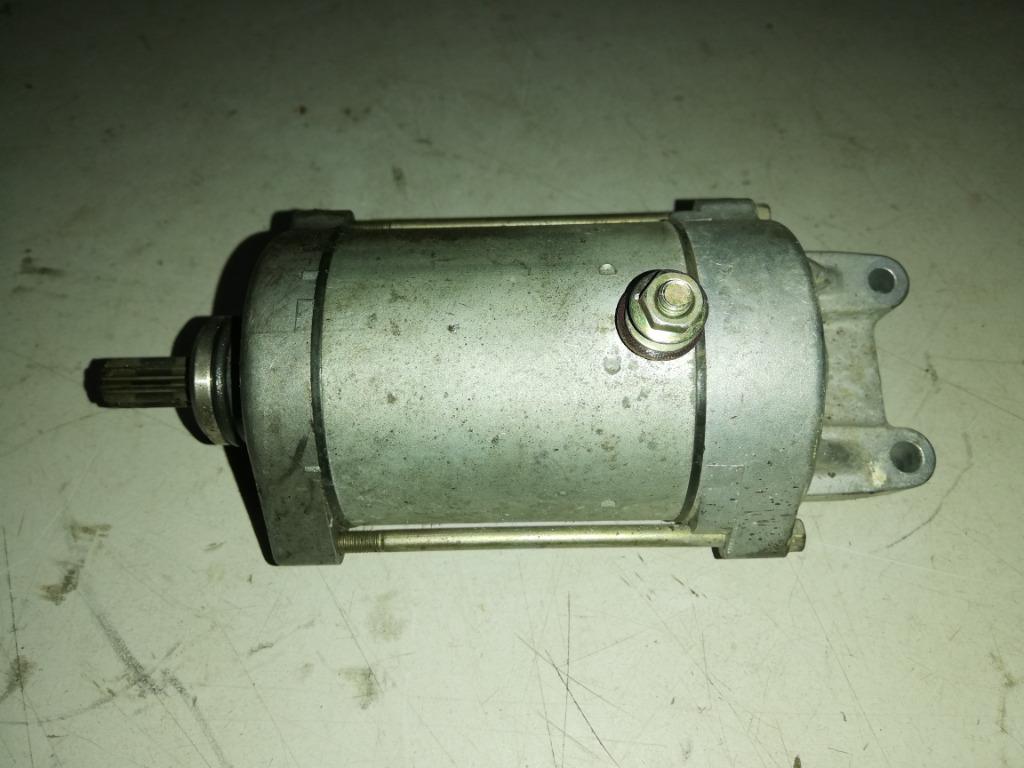 honda cbr 900 sc28 en sc33 startmotor, Enlèvement ou Envoi, Utilisé