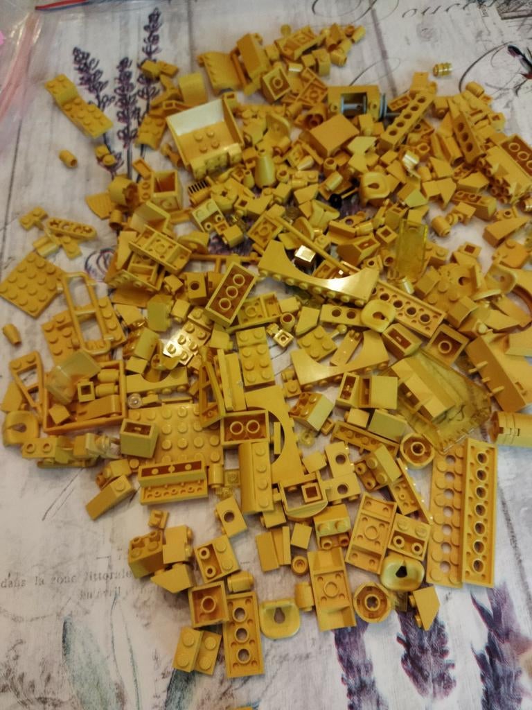 1 lot de lego jaunes, Enlèvement ou Envoi, Comme neuf, Briques en vrac, Lego
