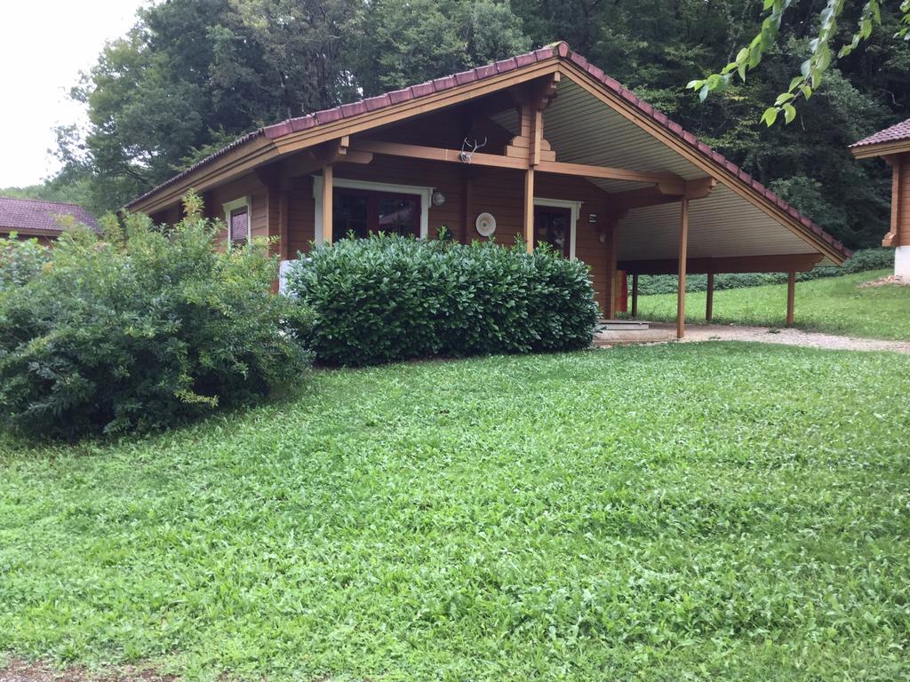 Vakantie Frankrijk Lot Village de Soleil 46700 Mauroux, Midi-Pyreneeën, Recreatiepark, Tv, In bos