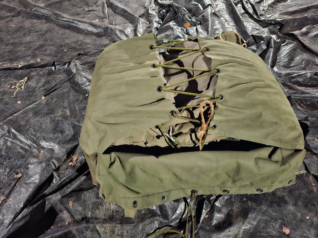 tentzak legertent  seniortent, Ophalen