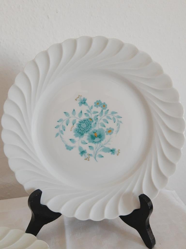Haviland Limoges, 2 assiettes, Diam.22cm, Enlèvement