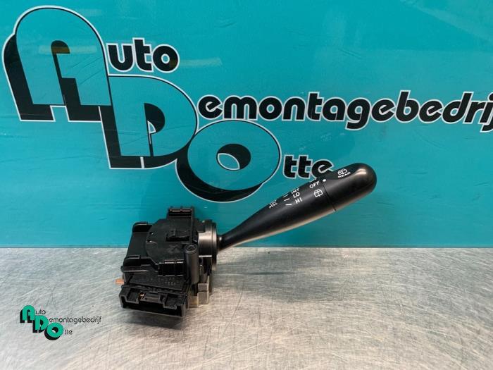 Ruitenwis Schakelaar van een Toyota Yaris (Yaris 1 02-), Gebruikt, -, -, Ophalen of Verzenden