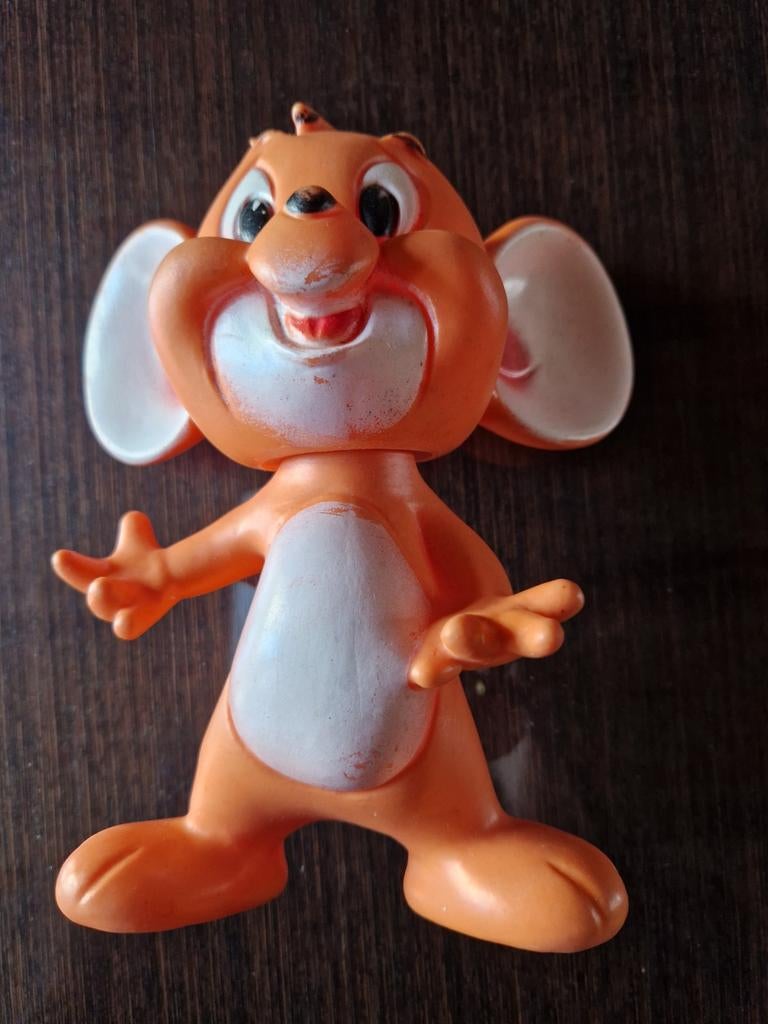 Jouet pouet pouet vintage Jerry Disney, Collections