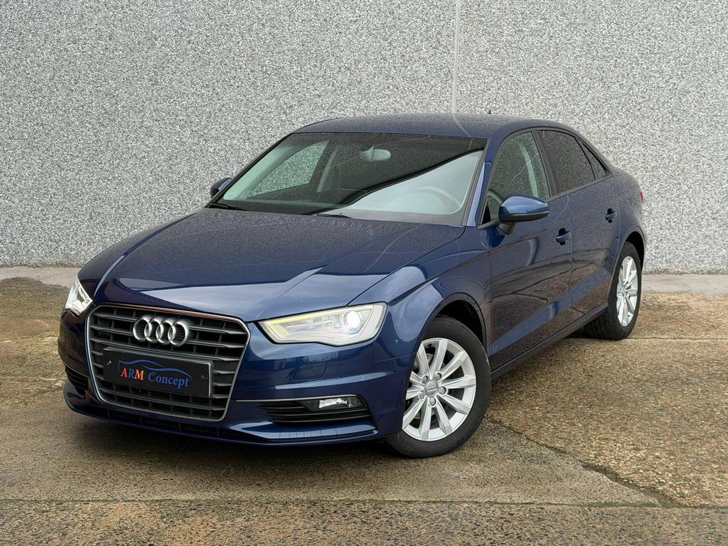Audi A3 Berline 1.4 TFSI essence 2015 EURO 6 GARANTIE 1 an, Auto's, Bluetooth, Euro 6, Blauw, Bedrijf