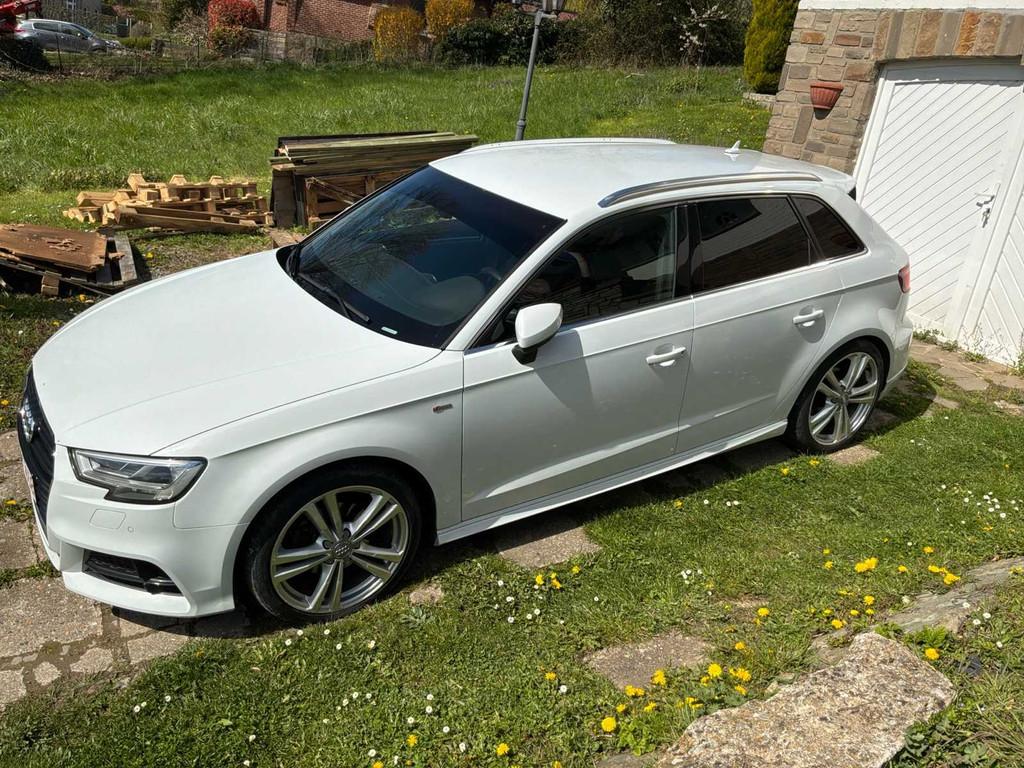2017 Audi A3 Sportback Series S Line Car, Auto's, Gebruikt, Bedrijf, Diesel, Overige carrosserie