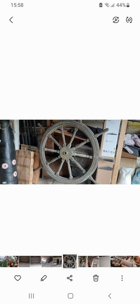 Gouvernail pour decoration, Enlèvement