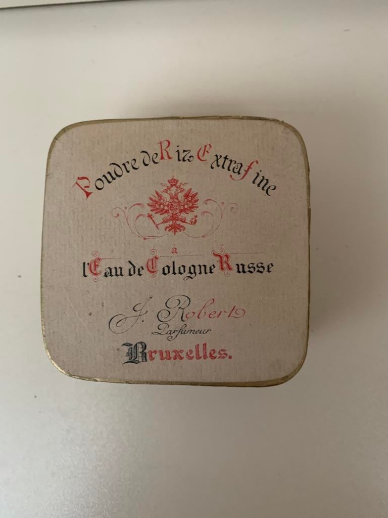 Poudre de riz Extra fine. Vintage poederdoos, Enlèvement ou Envoi, Comme neuf