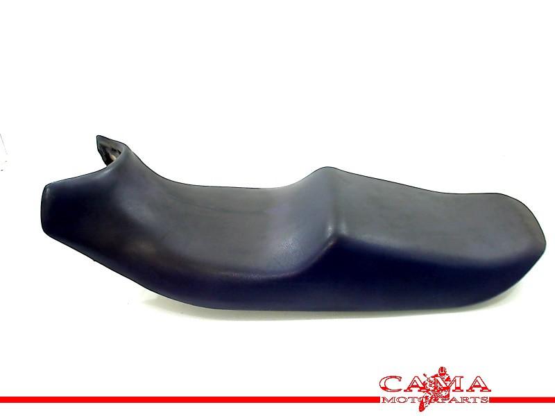 BUDDYSEAT Suzuki GSX 750 F 1989-1997 (GSX750F GR78A KATANA), Motoren, Dhr. S. di Majo, Gebruikt, Info@cama-motorparts.nl, P.J. Troelstraweg 8 8
3144 CX  MAASSLUIS, NL