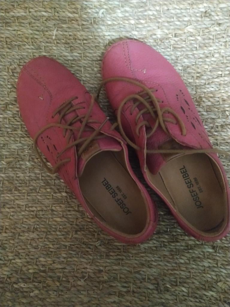 Chaussures Cuir (nubuck) T39  Marque Josef Seibel, Vêtements | Femmes, Chaussures, Rouge, Josef Seiber, Comme neuf, Enlèvement