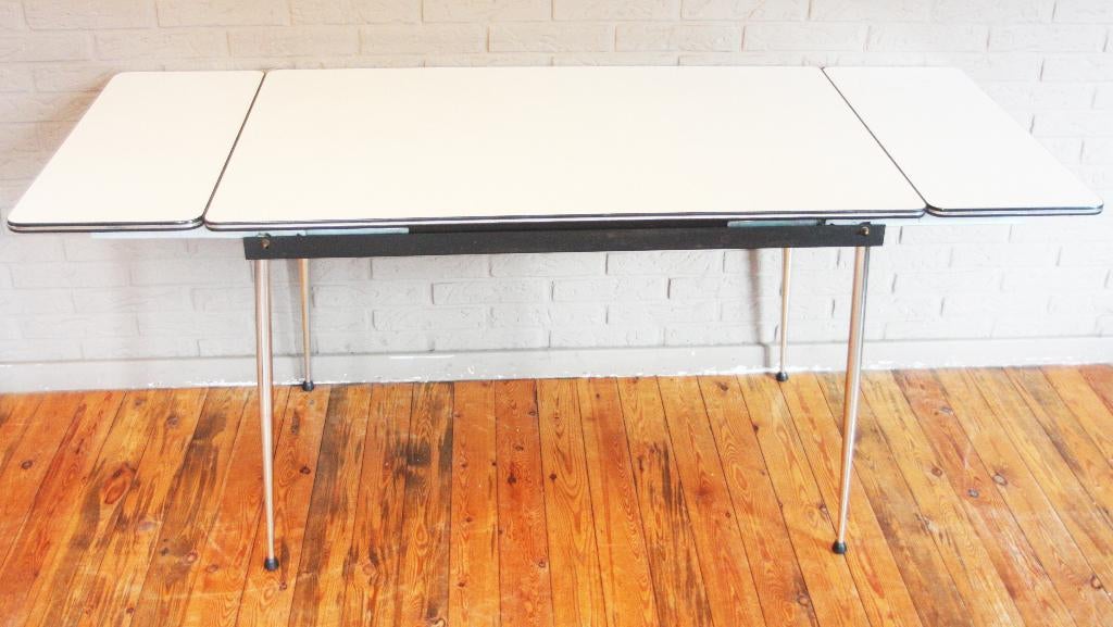 Lichtgrijze Formica Tafel / Verlengbaar Aan 2 Kanten / 60's, Ophalen