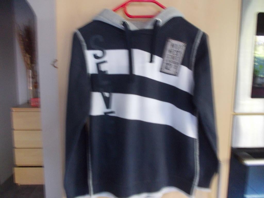 Pull 717 met Kap.  2x. maat 146-152 en 158-164. Jongen., Trui of Vest, Ophalen of Verzenden, Zo goed als nieuw, Jongen