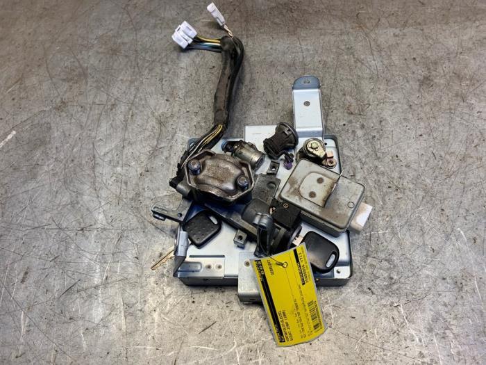 Kontaktslot + Sleutel van een Suzuki Jimny, Auto-onderdelen, Overige Auto-onderdelen, Suzuki, Gebruikt, 3 maanden garantie, Ophalen of Verzenden