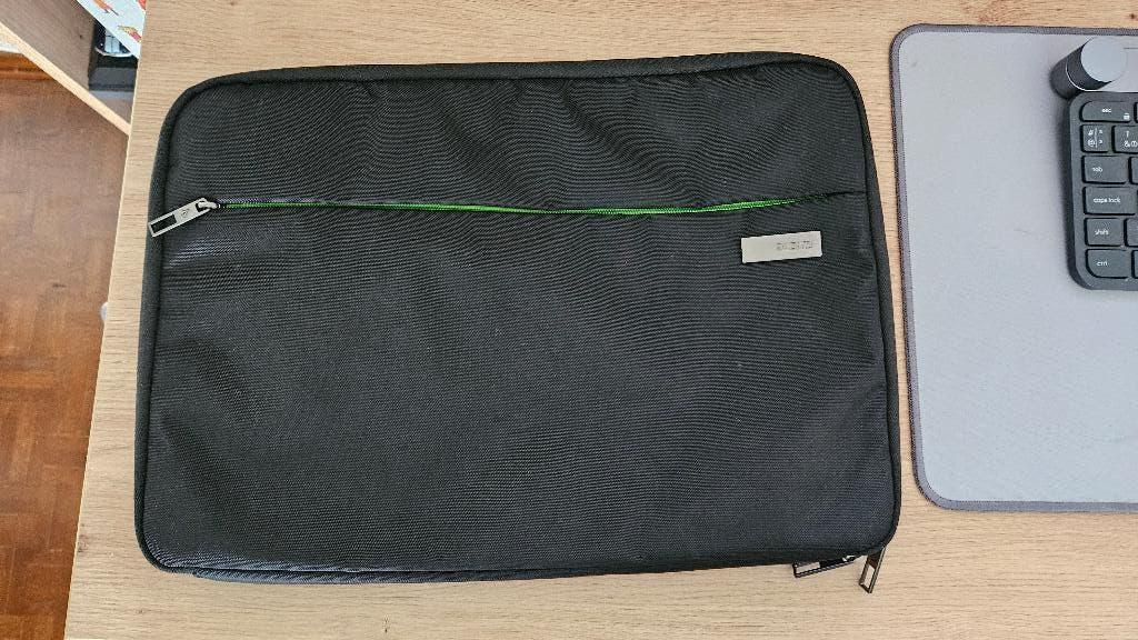 Laptop Skin 15” LEITZ, Computers en Software, Laptophoezen, Ophalen, 15 inch, Nieuw, Leitz