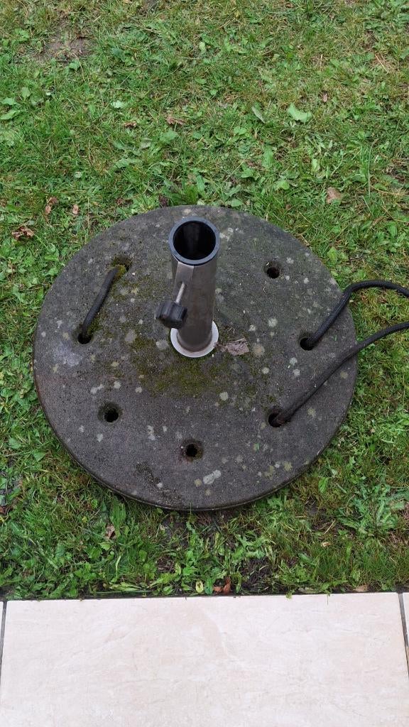 Pied de parasol A SAISIR, Jardin & Terrasse, Enlèvement, Utilisé, Moins de 1 mètre, Autres types