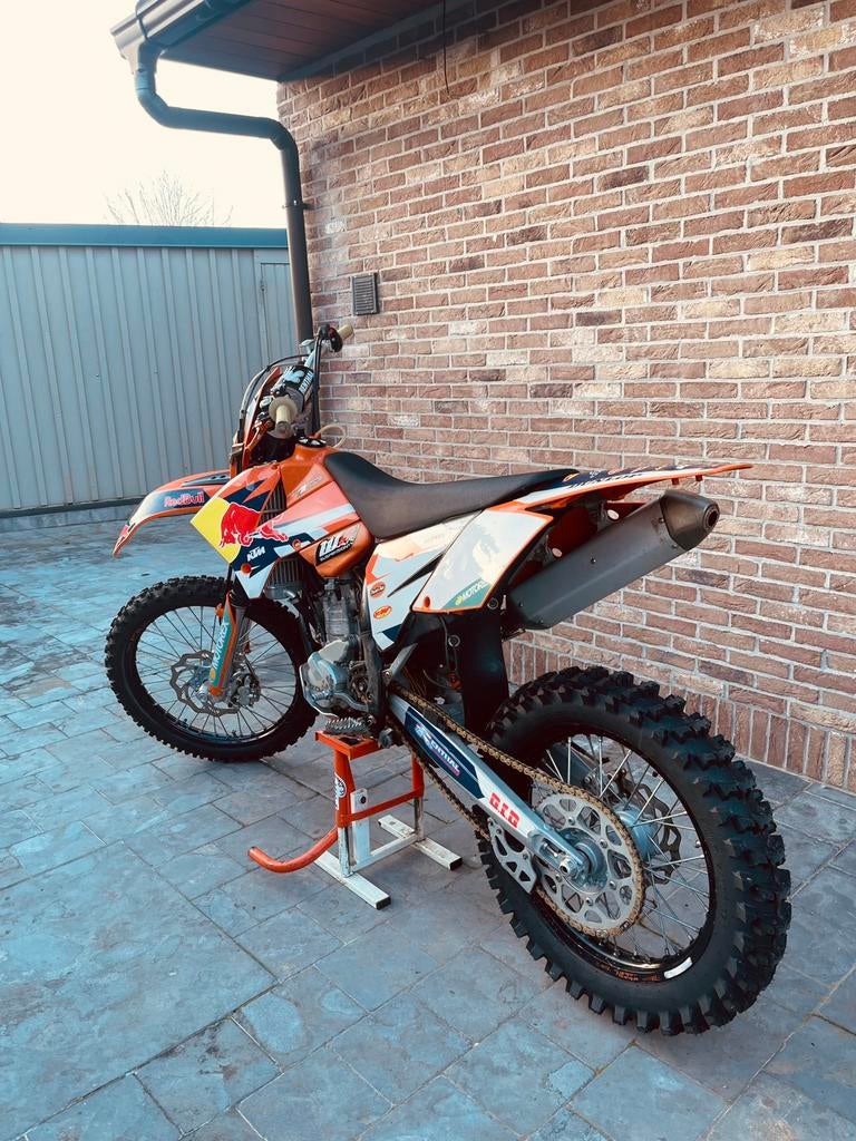 Ktm exc-f 250cc met maar 2075 km  op de teller, Fietsen en Brommers, Ophalen of Verzenden, Zo goed als nieuw