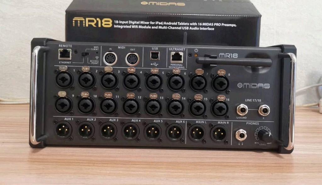 Midas MR18 mixer, Ophalen of Verzenden, Zo goed als nieuw, 10 tot 20 kanalen, Microfooningang