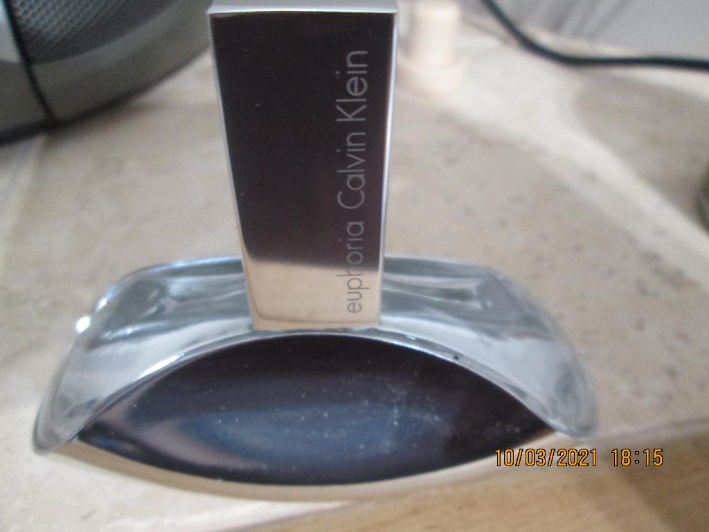 Parfum « EUPHORIA » bouteille vide, Collections, Parfums, Utilisé, Bouteille de parfum, Enlèvement