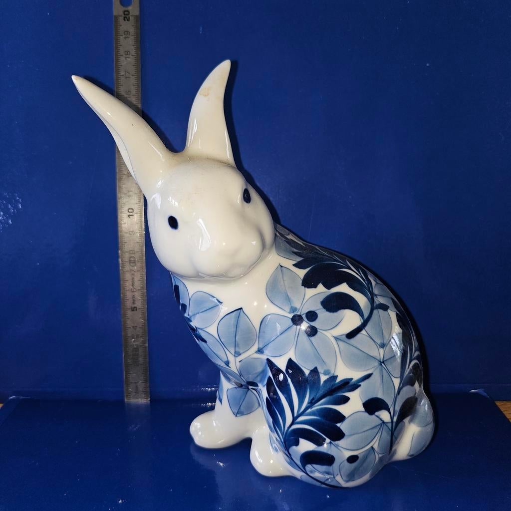Konijn beeldje -  Delft geïnspireerd, Verzamelen, Ophalen of Verzenden