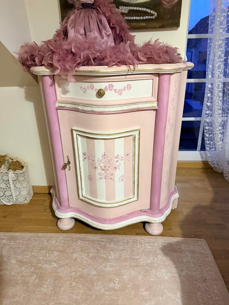 Armoire de chambre pour filles, Enlèvement, Comme neuf