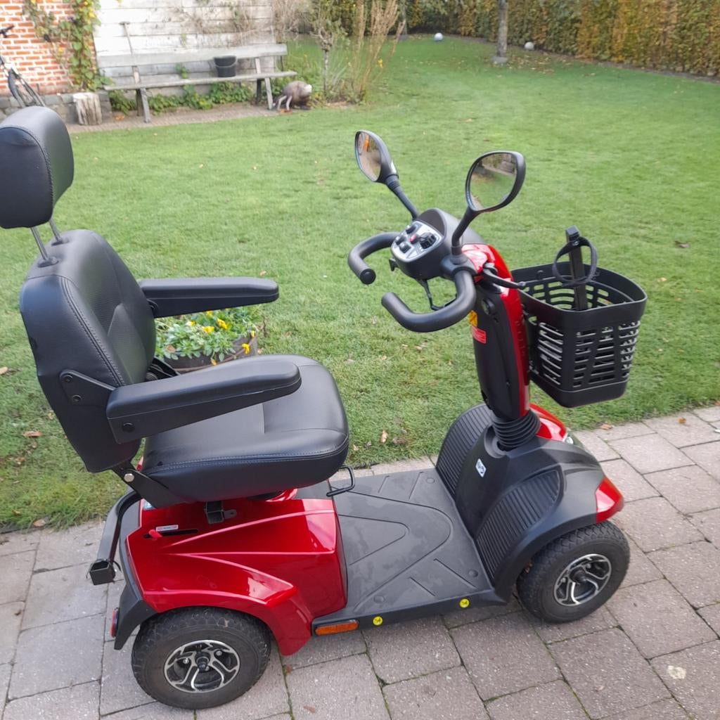 Scootmobiel zeer goede staat, is slechts 2 zomers gebruikt, Diversen, Brommobielen en Scootmobielen, Ophalen