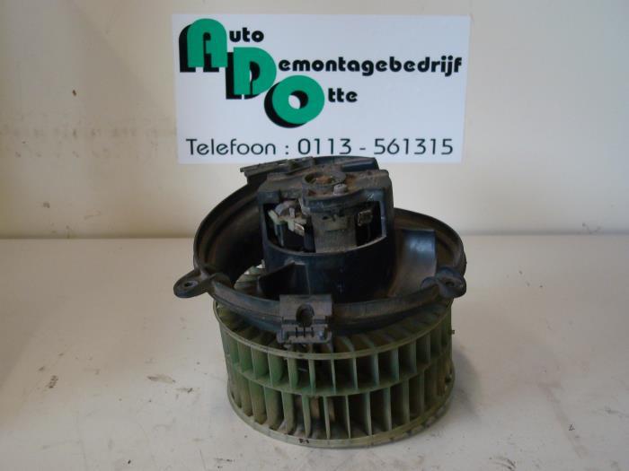 Kachel Ventilatiemotor van een Mercedes 200 - 500, Gebruikt, -, Ophalen of Verzenden, -