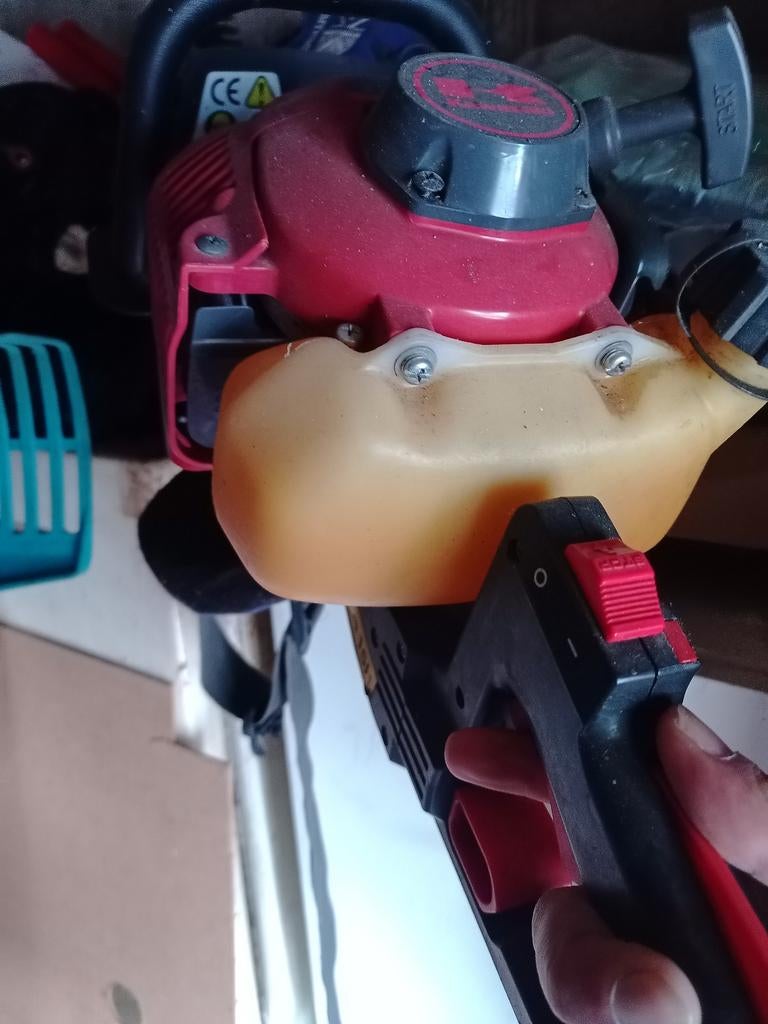 Taille haies Kawasaki pro th23 poignée orientable  60 cm, Ophalen, Gebruikt, Benzine, Kawasaki