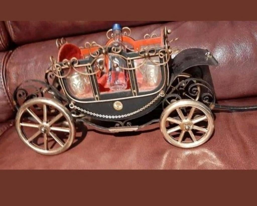 Antieke Decoratieve Koets met Drankset,muziek Gietijzeren, Ophalen of Verzenden