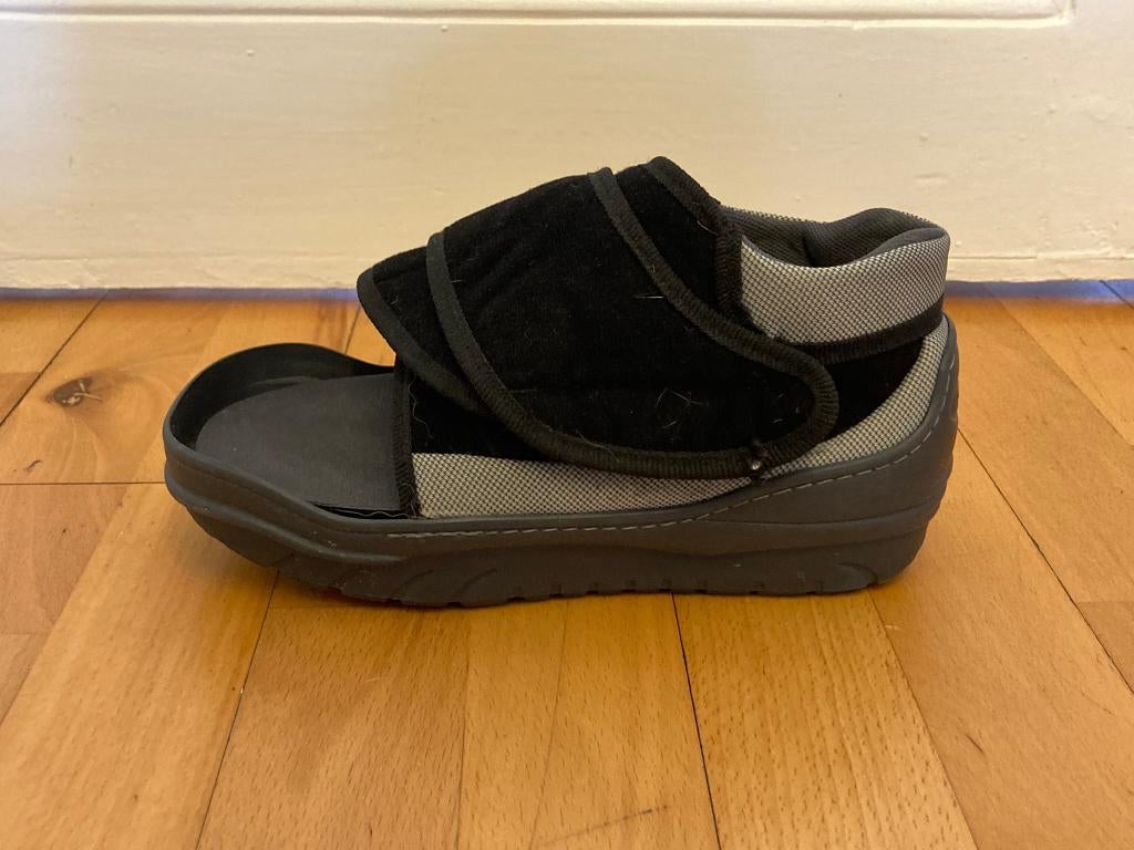 Chaussure post opératoire hallux valgus, Ophalen, Zo goed als nieuw