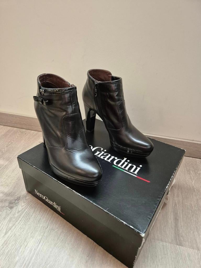 Schoen Nero Giardini. Maat 36.5. 1x gedragen, Nero giardini, Enlèvement ou Envoi, Comme neuf