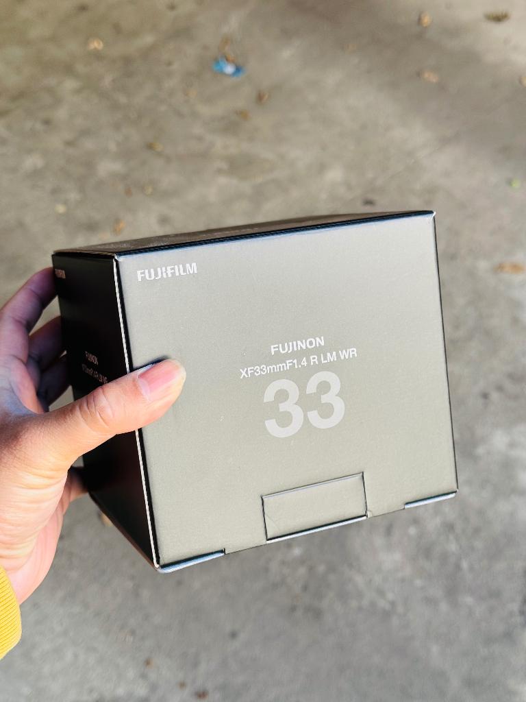 Fujinon XF 33mm F1.4 R LM WR, Ophalen of Verzenden, Zo goed als nieuw, Standaardlens