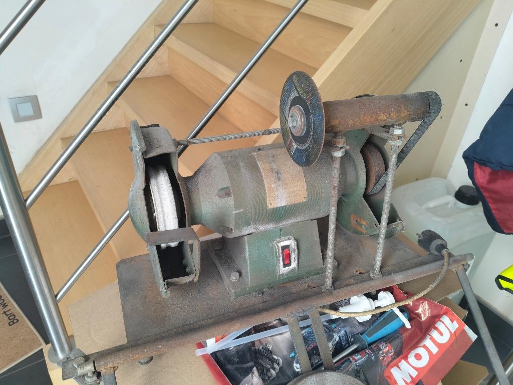 slijpmolen, Enlèvement, Utilisé, 700 à 1000 watts, Banc de travail