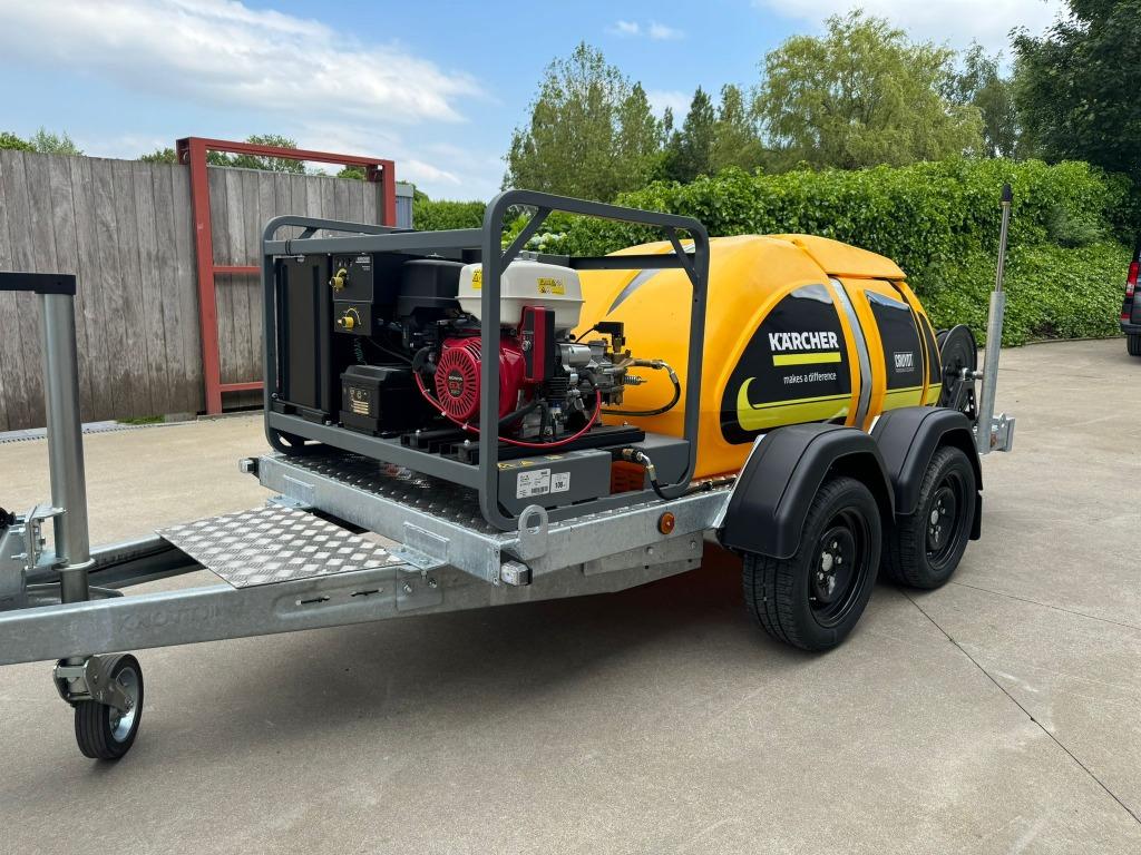 Karcher warmwater hogedruktrailer nieuw!, Ophalen, Benzine, Nieuw, Met regelbare waterdruk