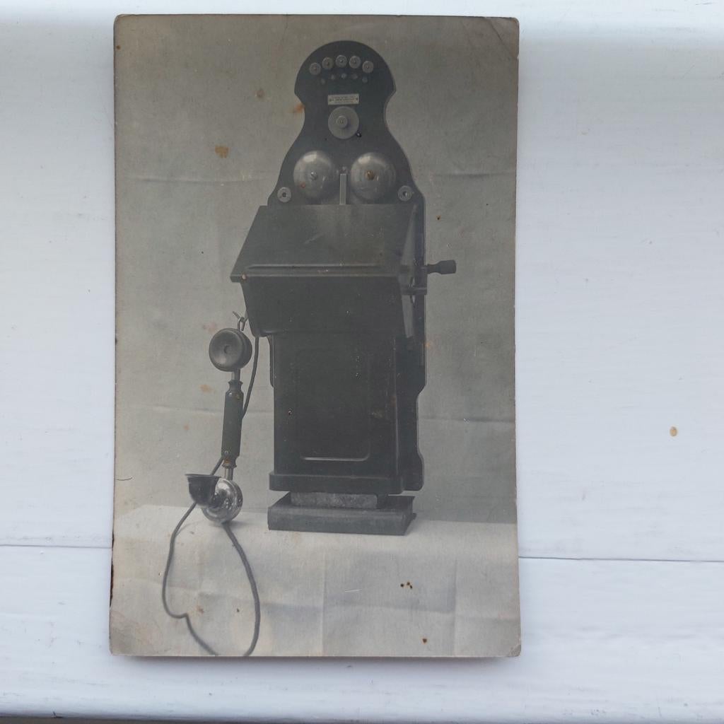 Oude postkaart: oud telefoontoestel, Enlèvement ou Envoi