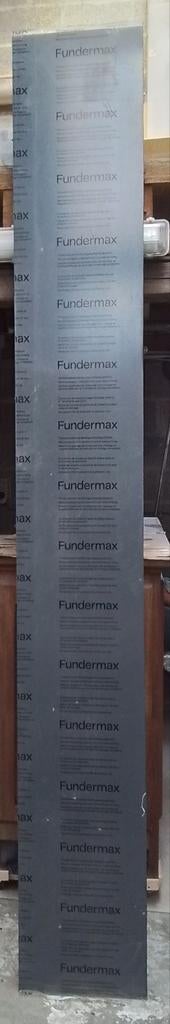 1 panneau fundermax pour toiture, Enlèvement