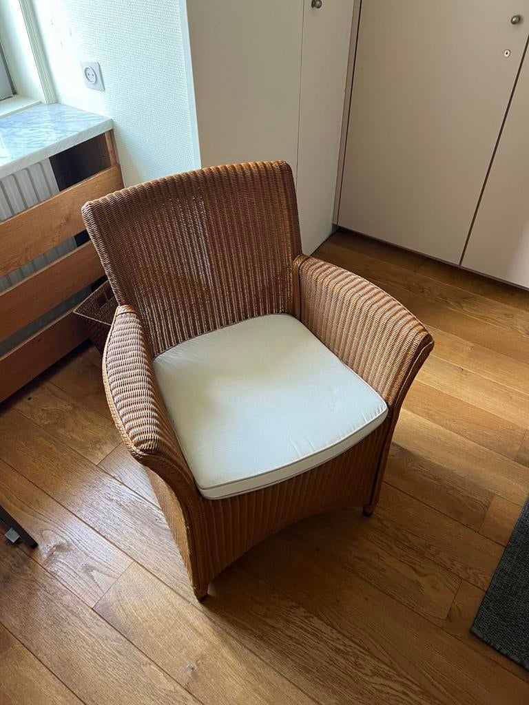 Zetel, Enlèvement, Comme neuf