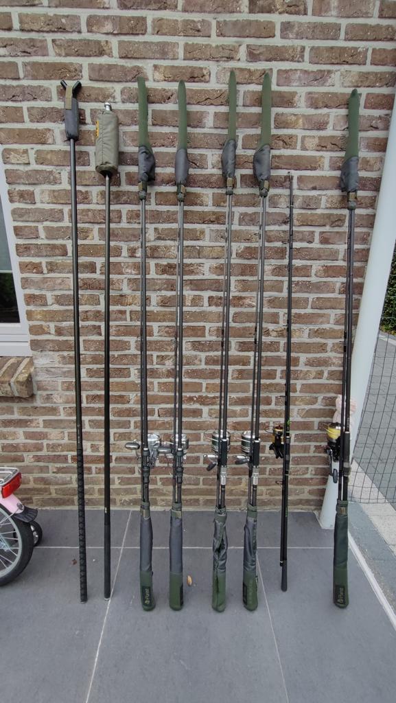 Century karperhengels en zoveel meer, Watersport en Boten, Hengelsport | Karpervissen, Zo goed als nieuw, Molen, Ophalen