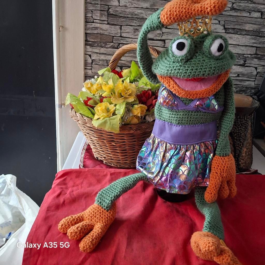 Grande marionnette à main princesse grenouille 50 cm, Enlèvement ou Envoi, Neuf, Autres types