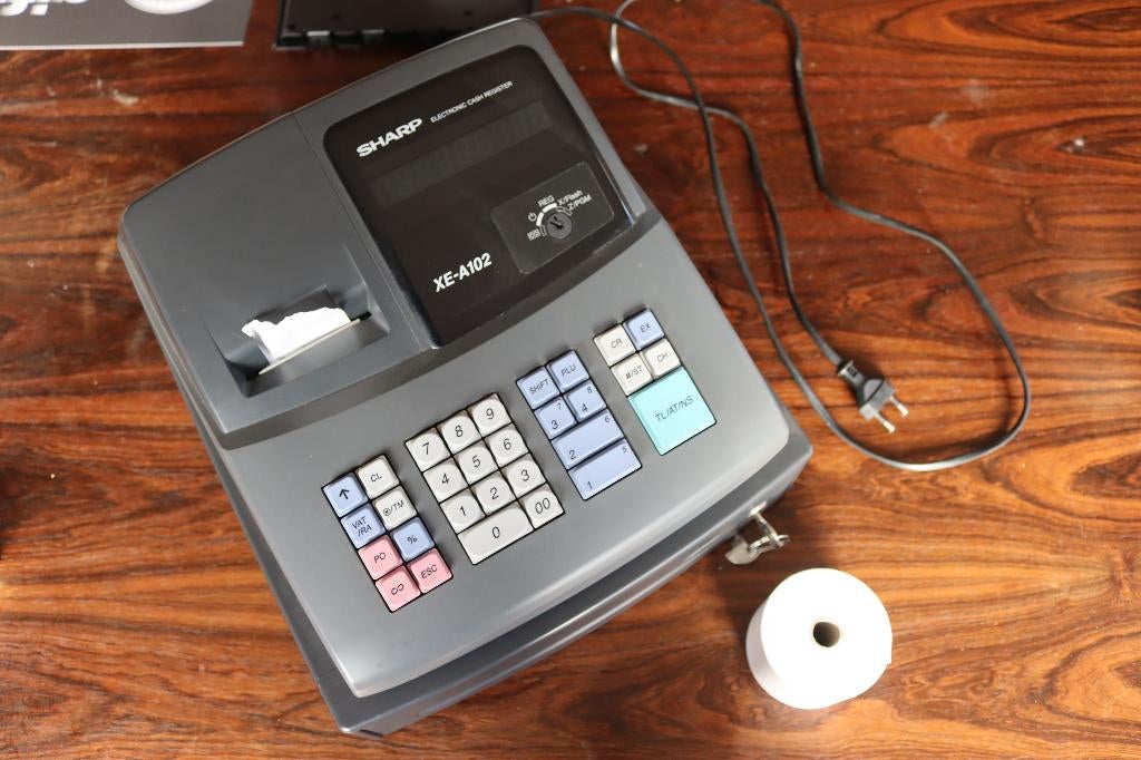 Kassa Sharp XE-A102, Ophalen