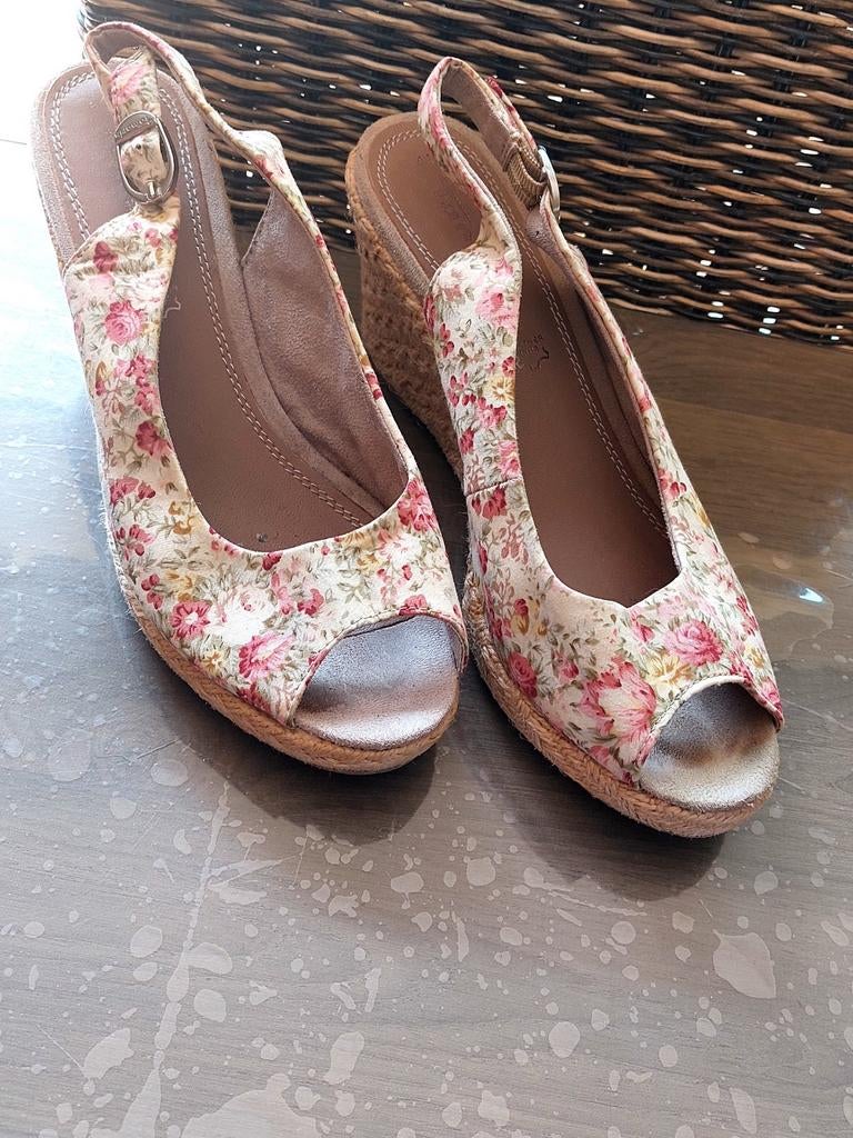 1 paar scandalettes gecompenseerd, Ophalen of Verzenden