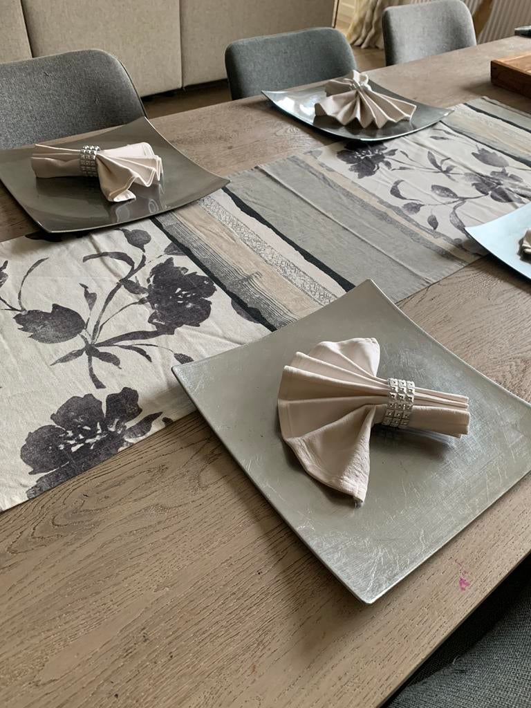 Complete set voor de feesttafel, Ophalen of Verzenden, Zo goed als nieuw, Compleet servies