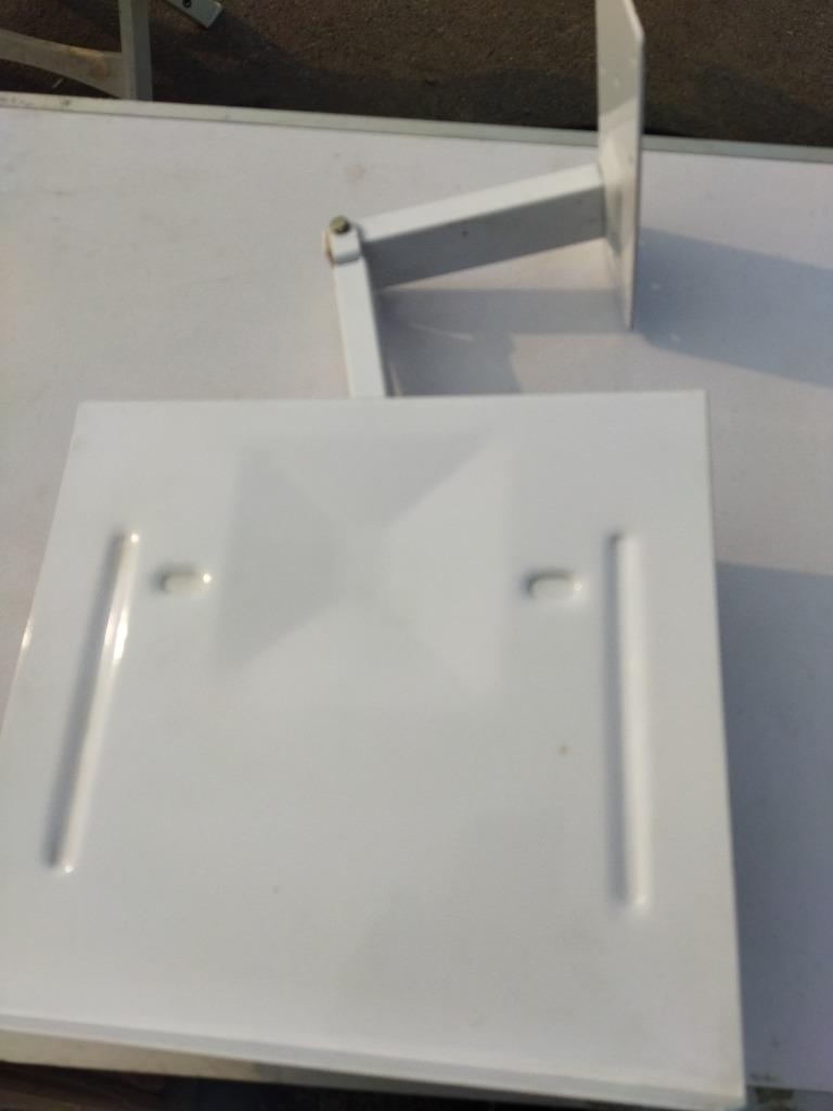 SUPPORT TV MURAL Blanc avec Plateau, Enlèvement, Neuf