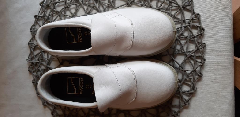 CHAUSSURES DE TRAVAIL NEUVES POINTURE 37, Neuf, Enlèvement ou Envoi, Chaussures de travail, Blanc