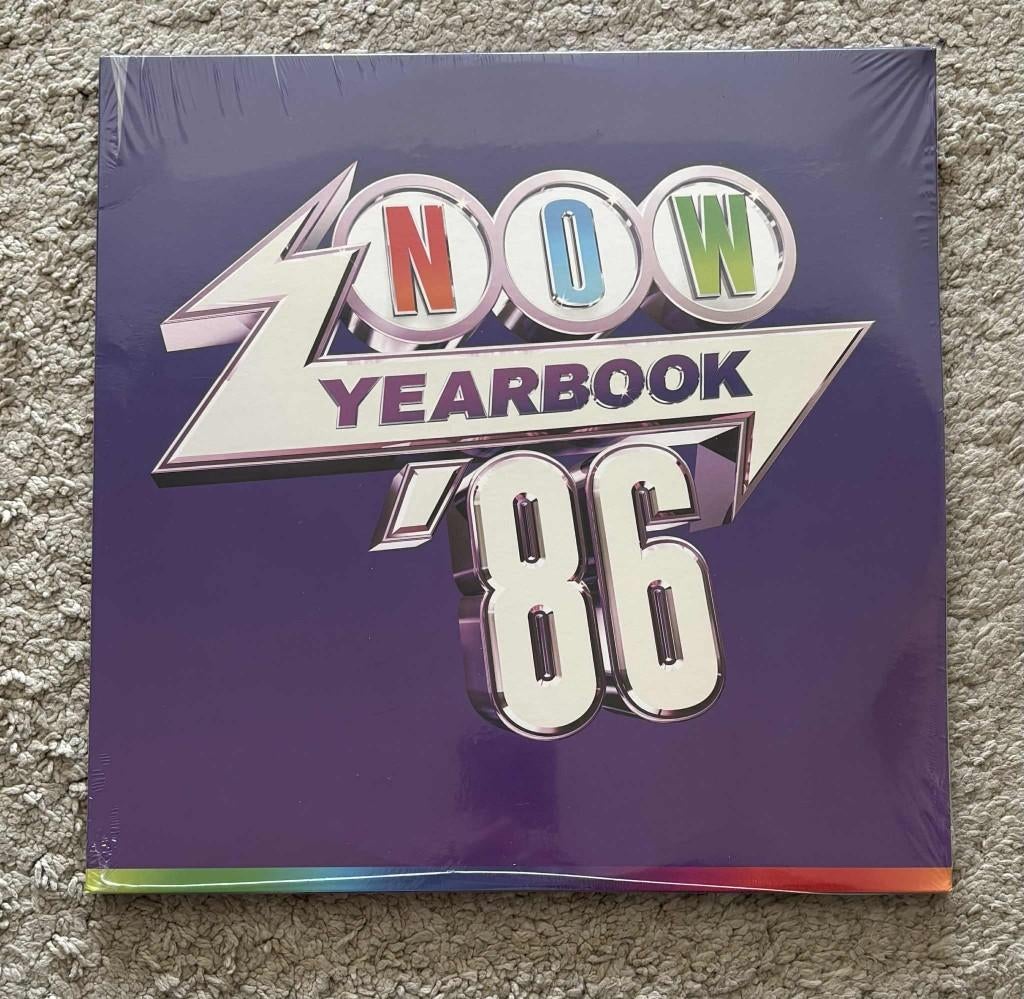 Now Yearbook 86 (3 LP), Ophalen of Verzenden, 2000 tot heden, Nieuw in verpakking, Overige formaten