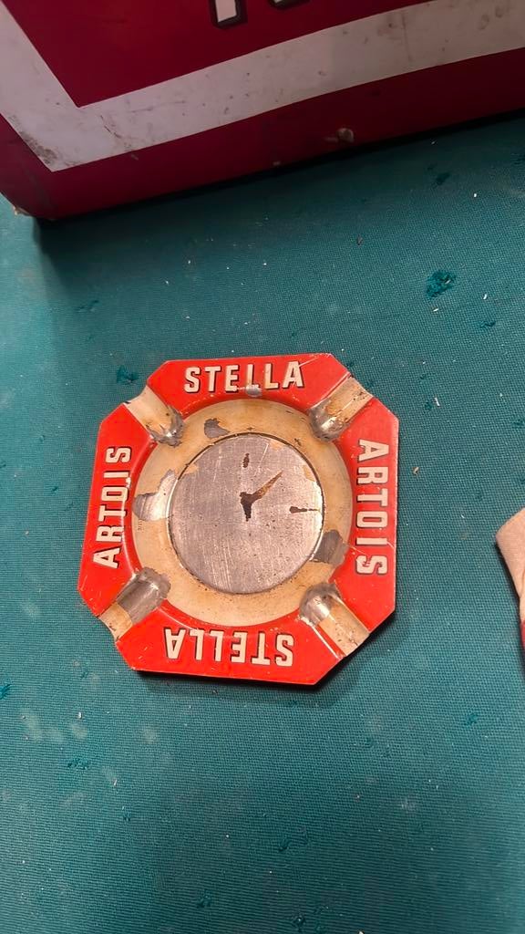 Ancien cendrier en étain Stella Artois, Enlèvement ou Envoi