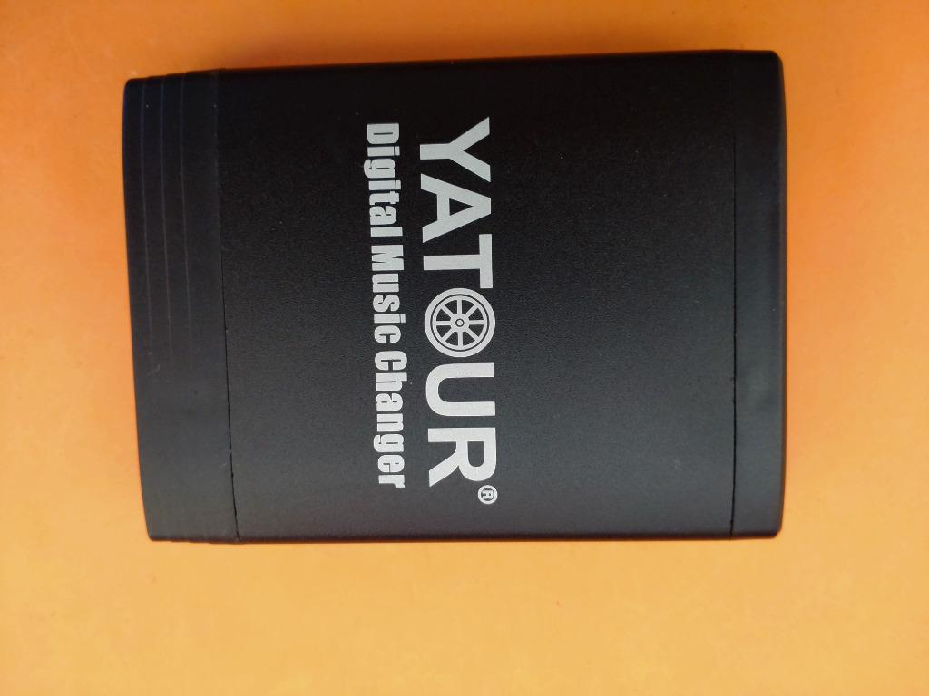 Lecteur MP3 carte SD/SDHC et AUX pour autoradio, Enlèvement, Comme neuf