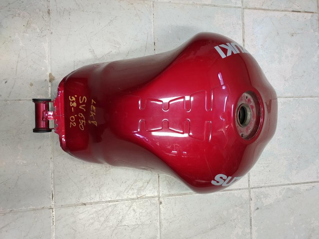 suzuki sv 650 model '98-'02 benzinetank, Ophalen of Verzenden, Gebruikt
