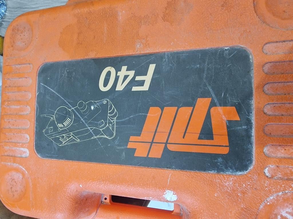 Rainureuse spit f40, Enlèvement