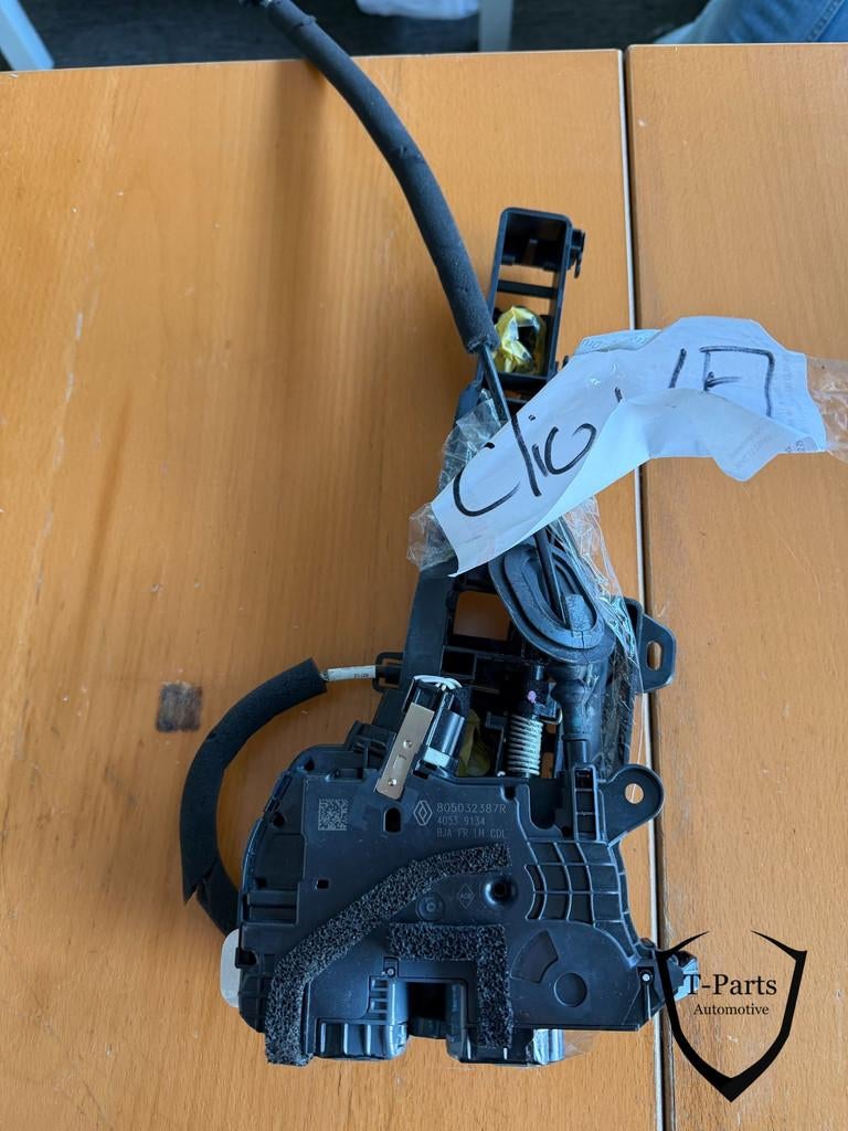 renault clio 5 achterklep slot 805032387r, Renault Group, Gebruikt, Contact.group@renault.com, Renault